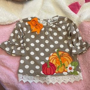 Baby girl 2 piece outfit, 3-6M